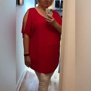 Hot pink cold shoulder tunic 0X Sejours (Nordstrom private label)